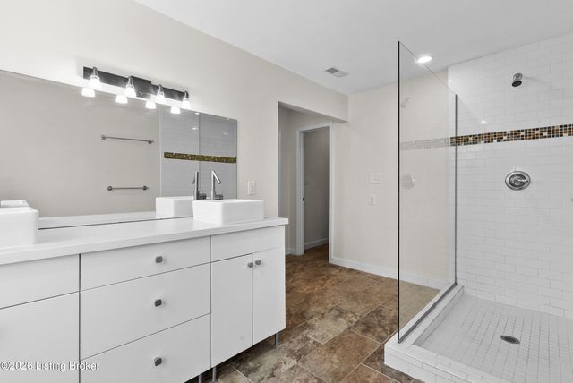 1825 Sherwood Ave, Louisville, KY 40205