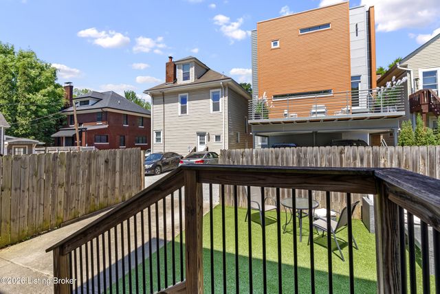1825 Sherwood Ave, Louisville, KY 40205