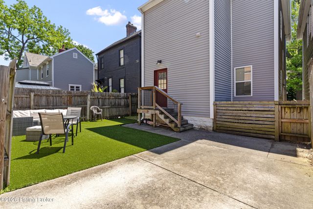 1825 Sherwood Ave, Louisville, KY 40205
