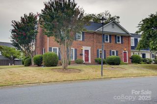 8434 Knights Bridge Road, Charlotte, NC 28210