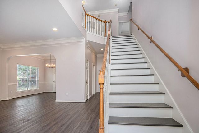 5001 Jackson Street, Houston, TX 77004