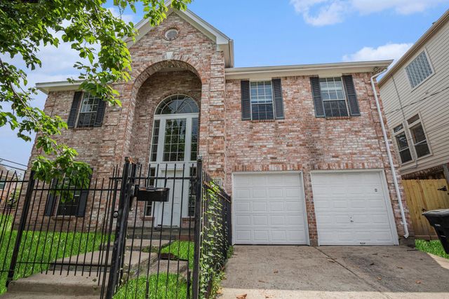 5001 Jackson Street, Houston, TX 77004