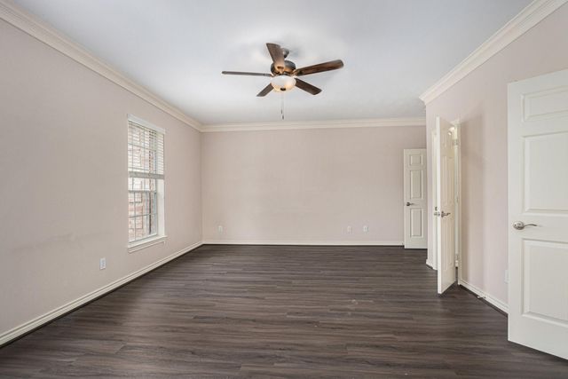 5001 Jackson Street, Houston, TX 77004