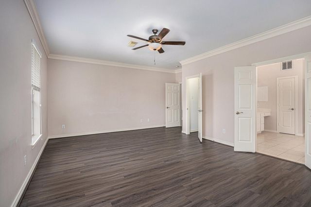 5001 Jackson Street, Houston, TX 77004