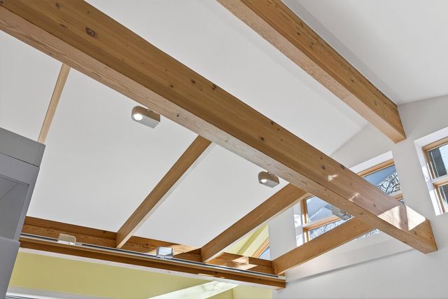 555 Montcalm Place, Saint Paul, MN 55116