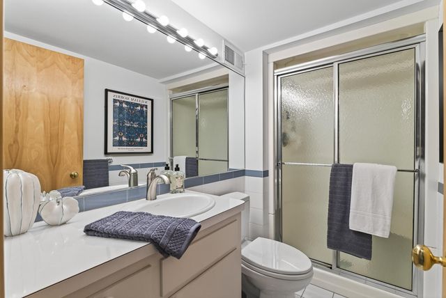 555 Montcalm Place, Saint Paul, MN 55116