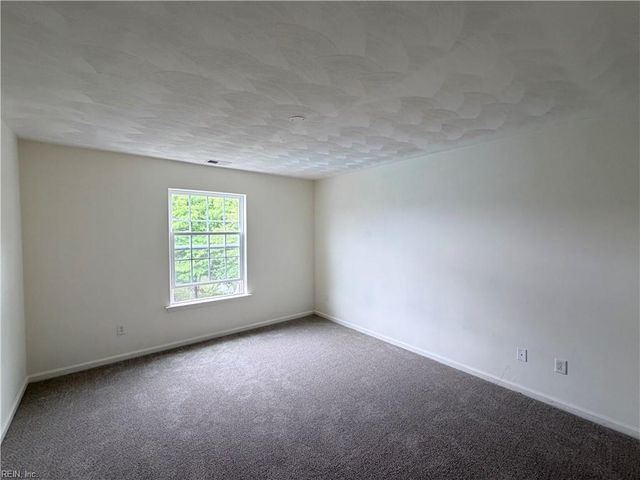 4158 Pritchard ST, Suffolk, VA 23435
