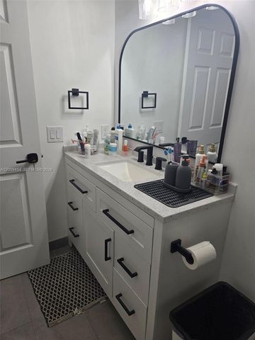 733 Riverside Dr 1210, Coral Springs, FL 33071