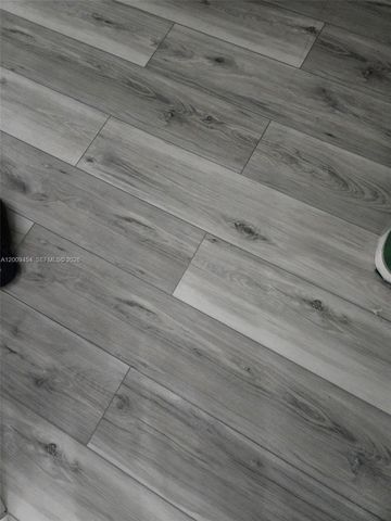 733 Riverside Dr 1210, Coral Springs, FL 33071