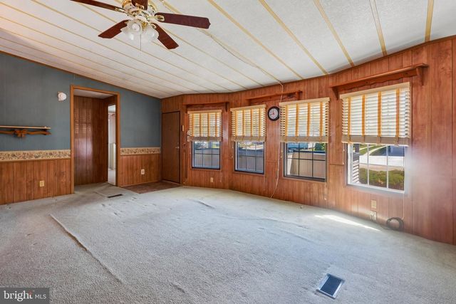 12 BREAKWATER PL, Cape May, NJ 08204