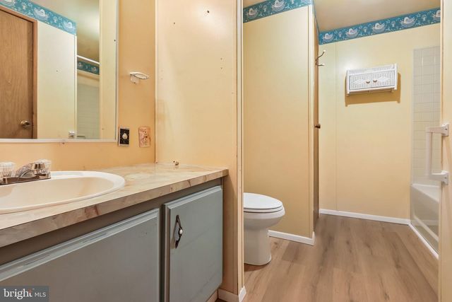 12 BREAKWATER PL, Cape May, NJ 08204