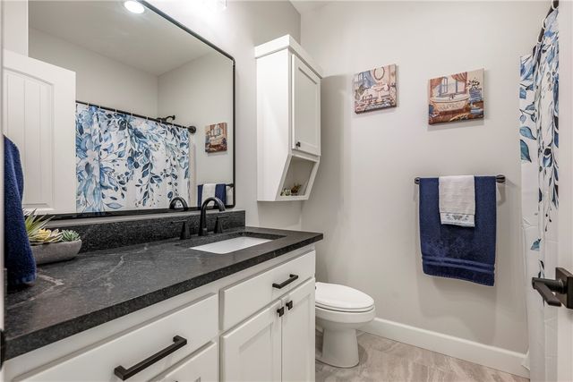 3 Greenlaw Lane, Bella Vista, AR 72715