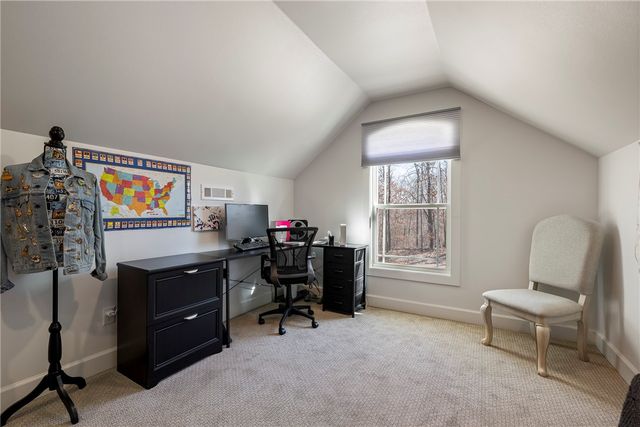 3 Greenlaw Lane, Bella Vista, AR 72715