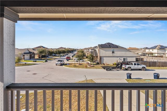 100 Serpentine Lane, Jarrell, TX 76537