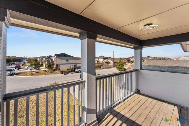 100 Serpentine Lane, Jarrell, TX 76537