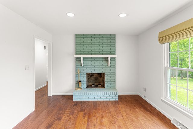 301 MUMFORD DR, Columbia, MO 65203