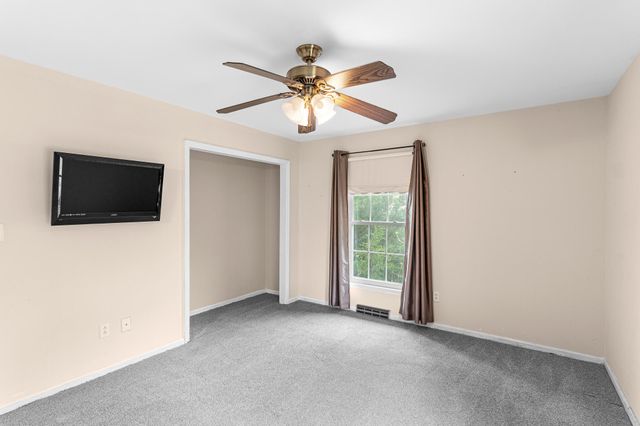 301 MUMFORD DR, Columbia, MO 65203