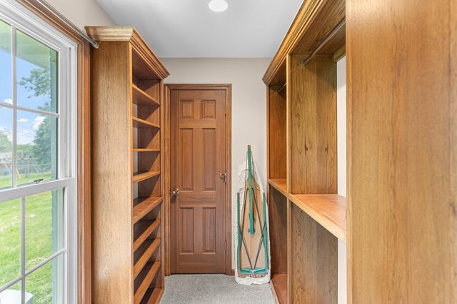 301 MUMFORD DR, Columbia, MO 65203