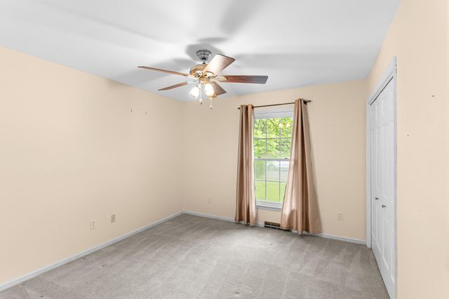301 MUMFORD DR, Columbia, MO 65203