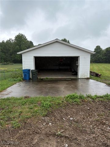 38751 Sugar Ridge Road, North Ridgeville, OH 44039