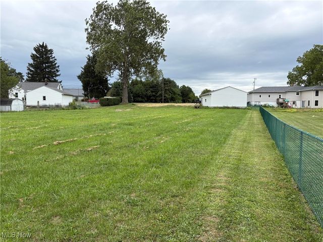 38751 Sugar Ridge Road, North Ridgeville, OH 44039