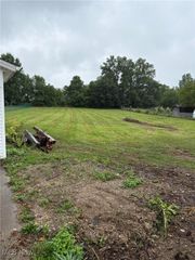 38751 Sugar Ridge Road, North Ridgeville, OH 44039