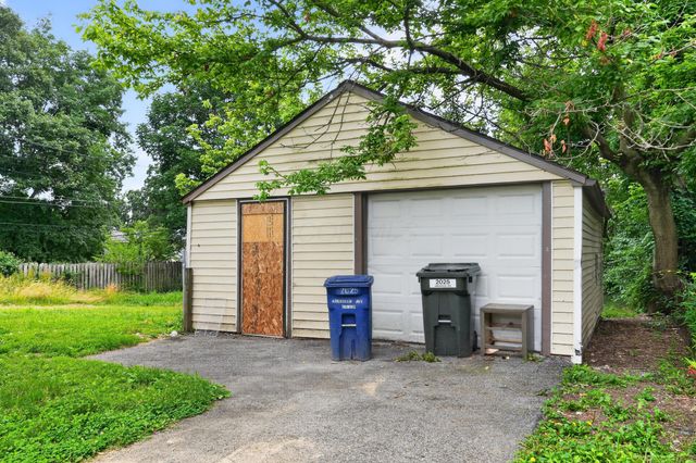 2025 Aberdeen Avenue, Columbus, OH 43211