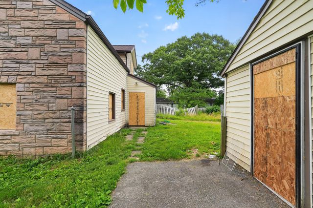 2025 Aberdeen Avenue, Columbus, OH 43211