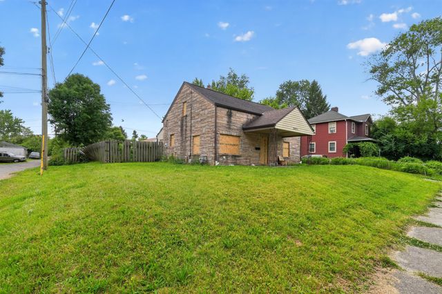 2025 Aberdeen Avenue, Columbus, OH 43211
