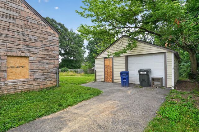 2025 Aberdeen Avenue, Columbus, OH 43211