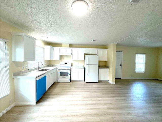 11730 Greenglen Drive, Houston, TX 77044