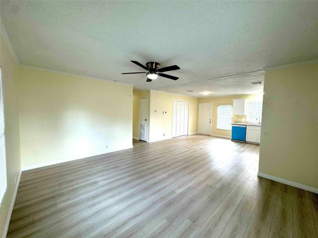 11730 Greenglen Drive, Houston, TX 77044