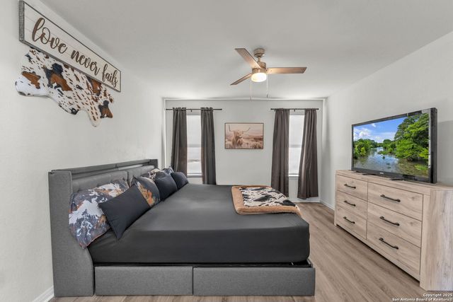 6807 Treselle Ln, San Antonio, TX 78252