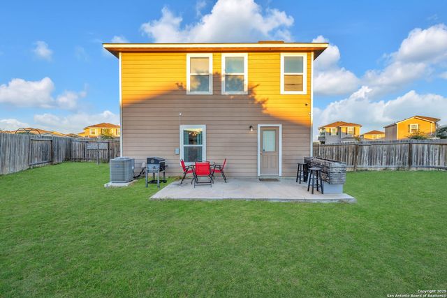 6807 Treselle Ln, San Antonio, TX 78252