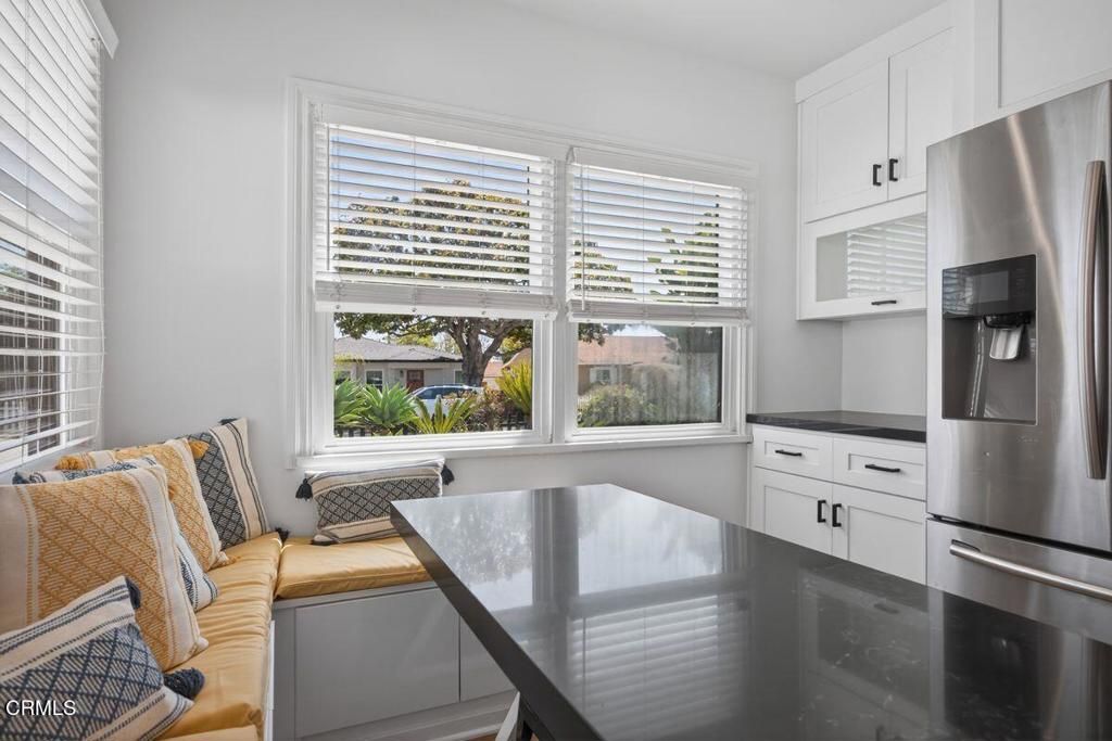 Image 16 of property listing at 3737 Paloma Drive, Ventura, CA 93003