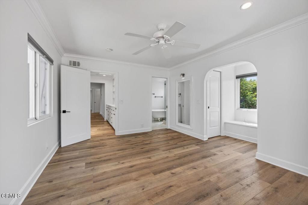 Image 23 of property listing at 3737 Paloma Drive, Ventura, CA 93003