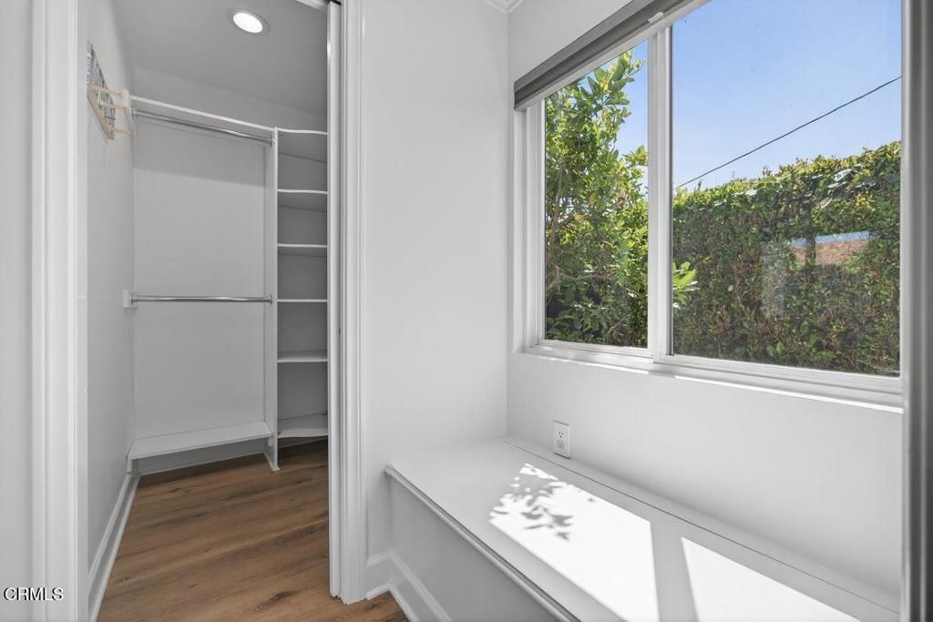 Image 30 of property listing at 3737 Paloma Drive, Ventura, CA 93003