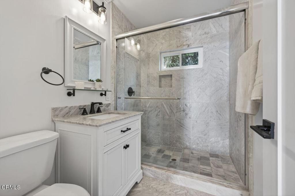 Image 32 of property listing at 3737 Paloma Drive, Ventura, CA 93003