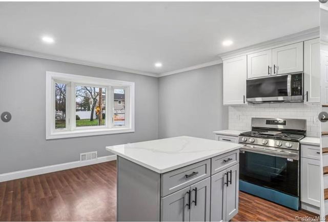 92 Ruland Road, Selden, NY 11784