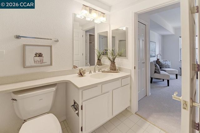 1860 1860 Tice Creek 1241, Walnut Creek, CA 94595