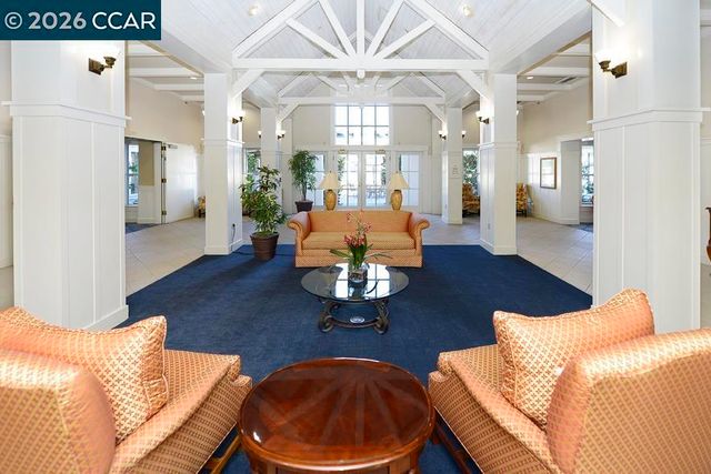 1860 1860 Tice Creek 1241, Walnut Creek, CA 94595