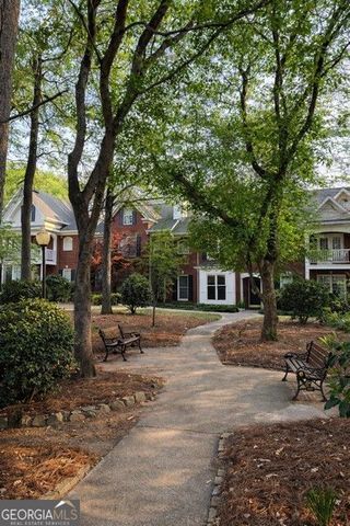 1160 Brookhaven Glen NE, Atlanta, GA 30319