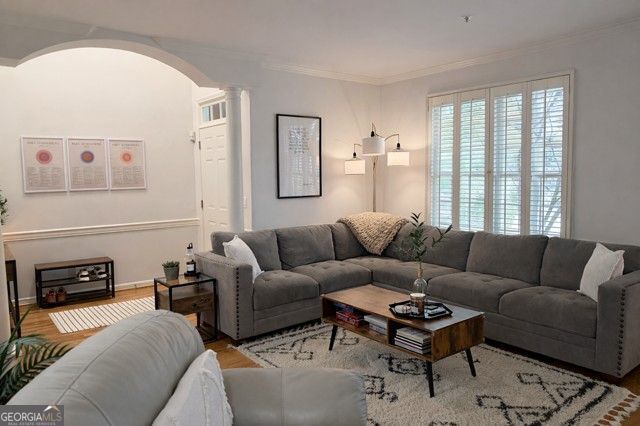 1160 Brookhaven Glen NE, Atlanta, GA 30319