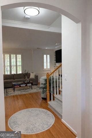 1160 Brookhaven Glen NE, Atlanta, GA 30319