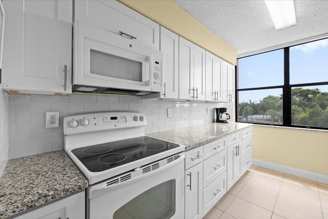 2255 Lindell Boulevard 4401, Delray Beach, FL 33444