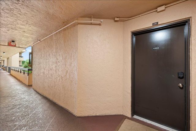 2255 Lindell Boulevard 4401, Delray Beach, FL 33444