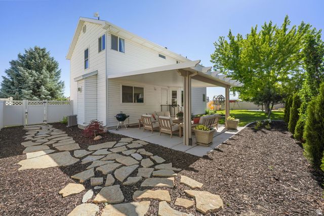 4684 W 9980 N, Cedar Hills, UT 84062