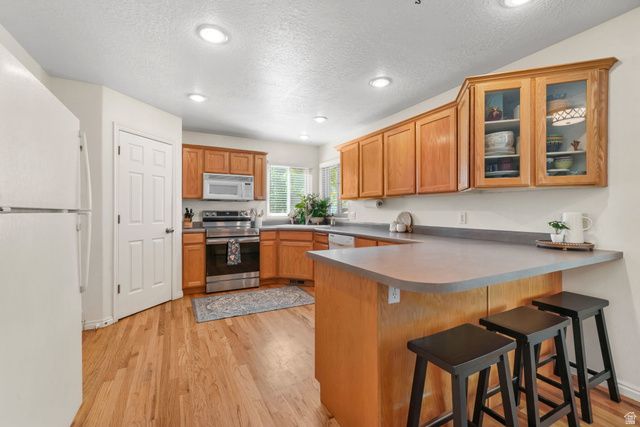 4684 W 9980 N, Cedar Hills, UT 84062