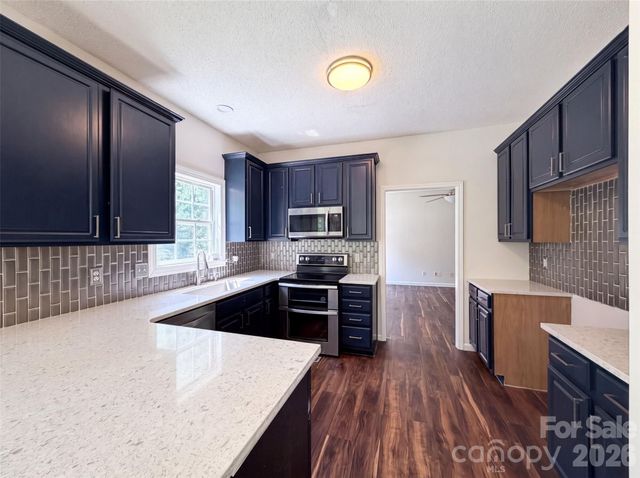 4270 Mountain Creek Road, Iron Station, NC 28080