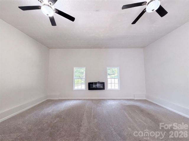 4270 Mountain Creek Road, Iron Station, NC 28080